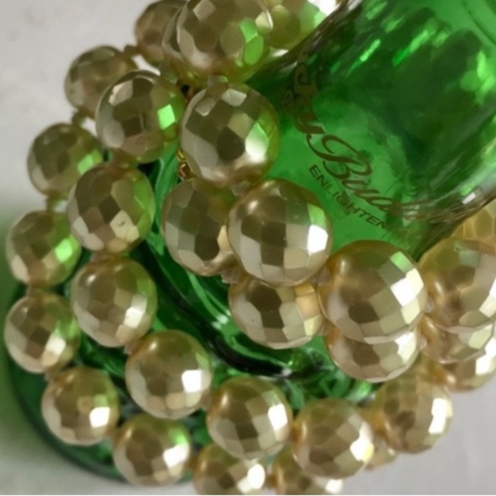 JOAN RIVERS FACETED IRIDESCENT IVORY “FAUX PEARLS” GLASS BEAD NECKLACE - Picture 5 of 10